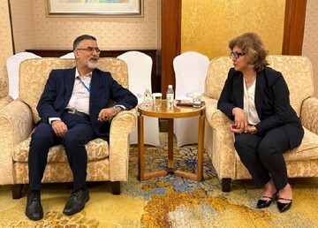 Iran, Tajikistan should be pioneers in unifying Persian-speaking world