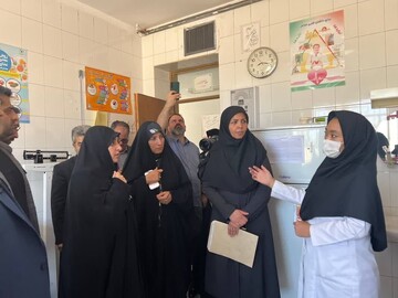 VP oversees return of undocumented Afghan refugees