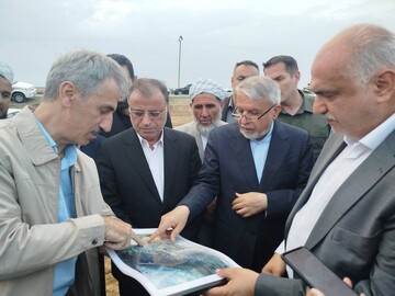 Tourism minister visits Great Wall of Gorgan in northern Iran