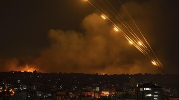 Iran missiles destroy Israel