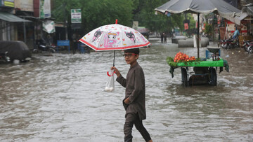 Tehran offers condolences to flood-ravaged Pakistan