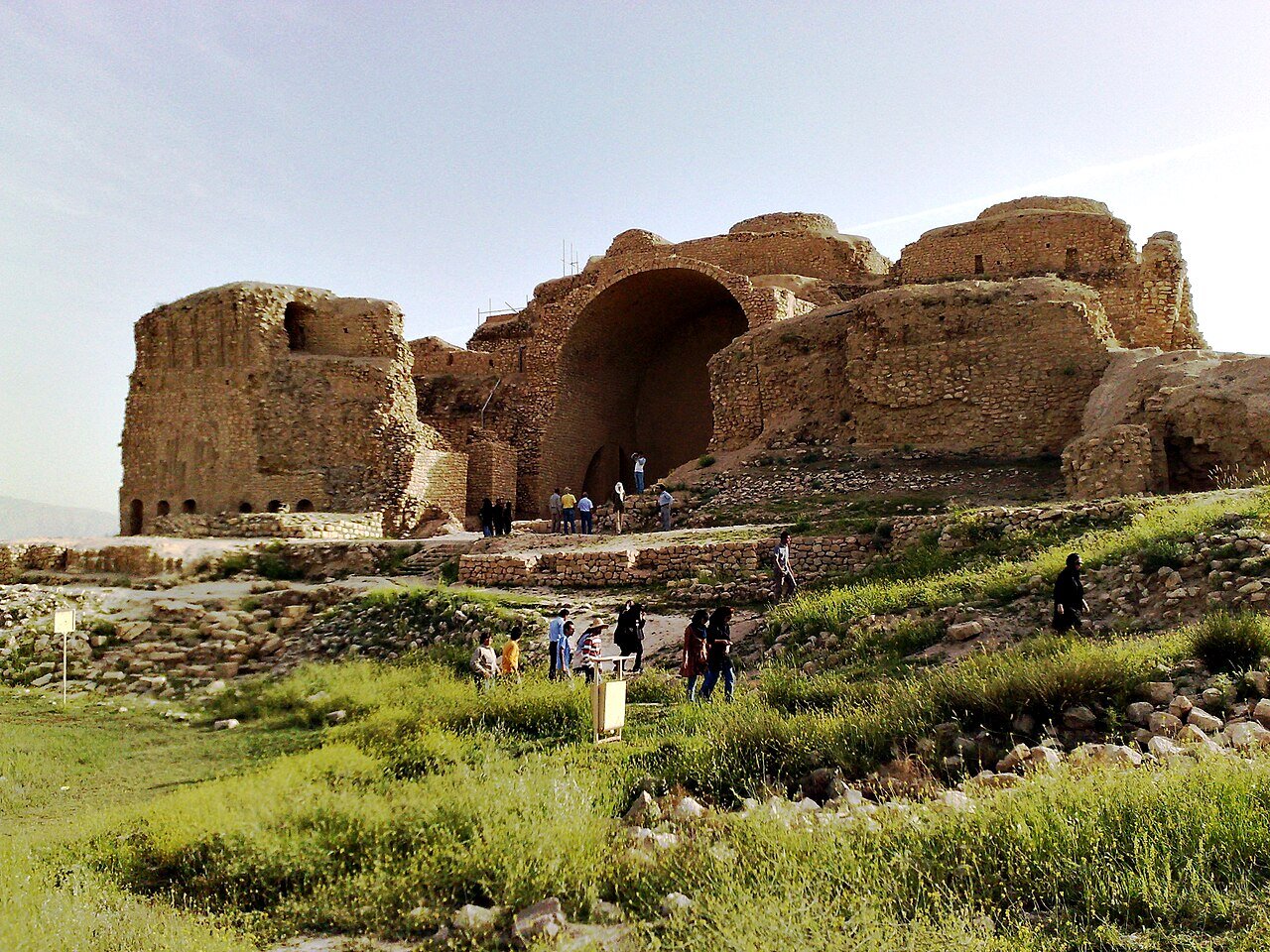 Restoration work begins on Palace of Ardashir Papakan
