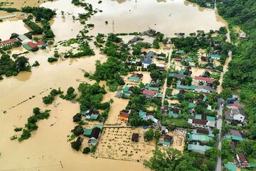 IRCS offers humanitarian assistance to flood-hit Vietnam