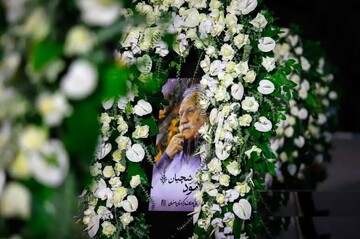 Iran mourns passing of Master Mahmoud Farshchian: legendary artist laid to rest