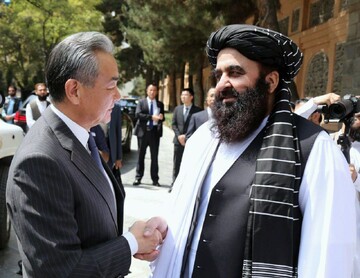 China and Afghanistan FMs