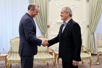 Pezeshkian tells Armenia foreign powers should not be allowed to undermine ties