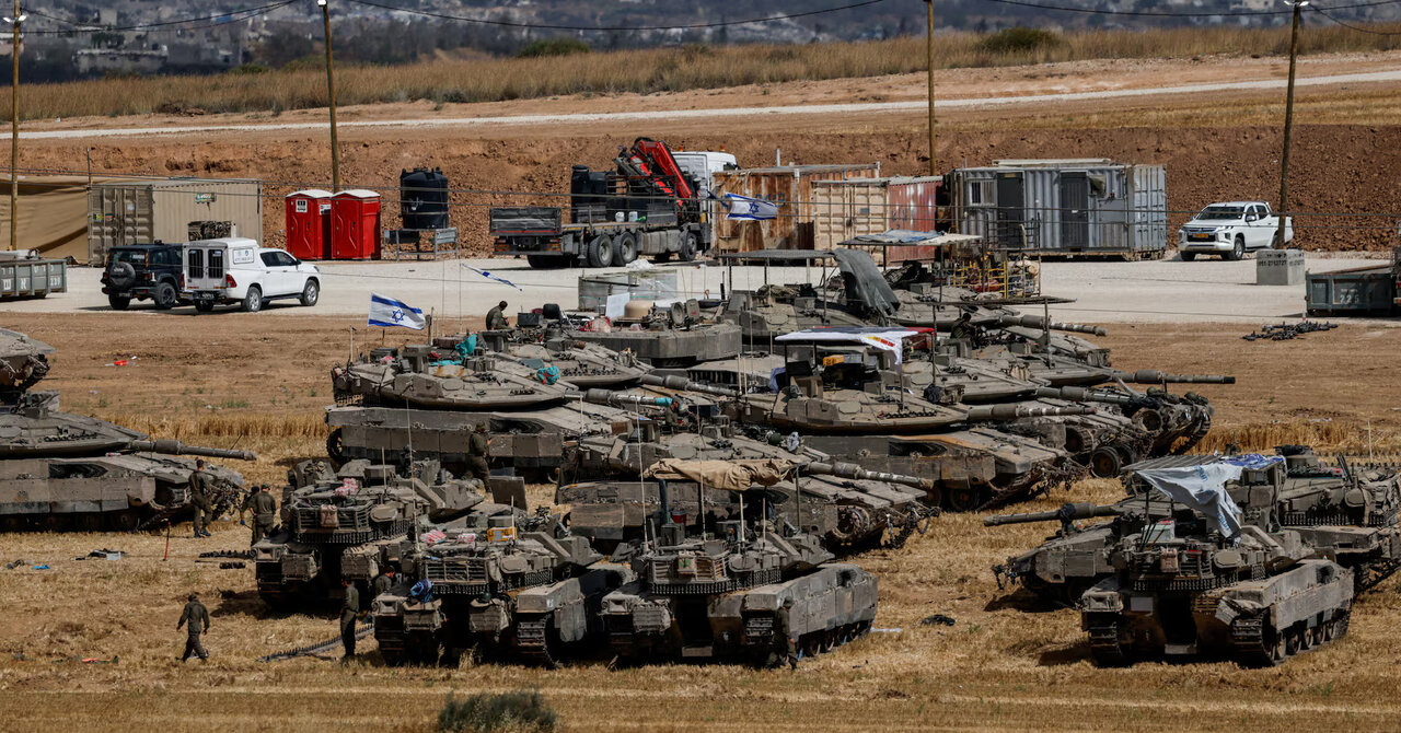Tanks in Gaza