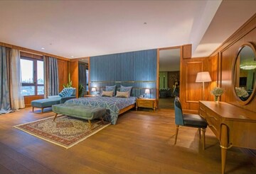 Iran's green hotels receive national awards