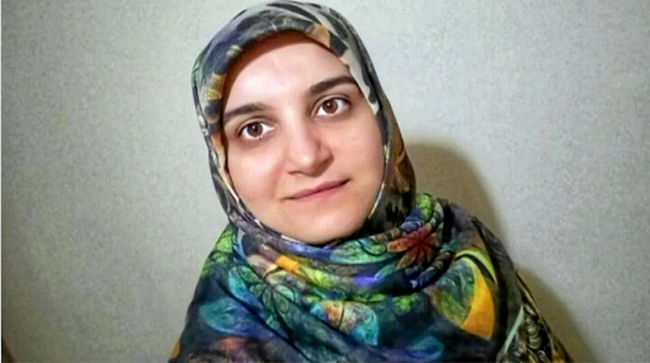 Mahdieh Esfandiari