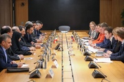Tehran, Moscow hail free trade deal as turning point in economic ties