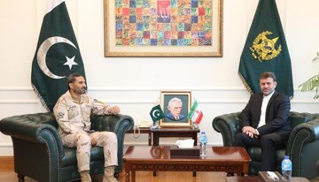 Tehran, Islamabad highlight boosting ties to combat drug trafficking