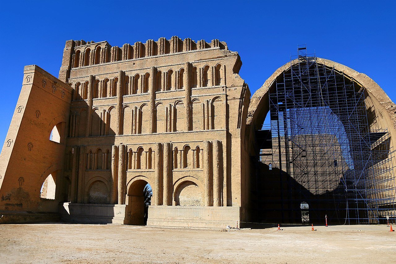 Iran holds talks with Iraq on preserving ruins of Taq Kasra monument