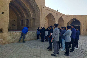 Architecture students visit historical sites in Aran and Bidgol