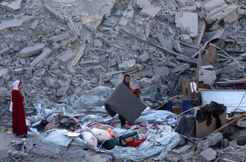 Gaza reels under renewed bombings