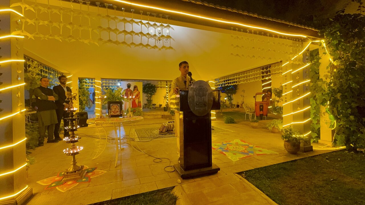 India’s embassy in Tehran marks Diwali with cultural celebration