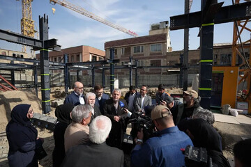 Minister calls for halt to disputed construction near UNESCO-listed Golestan Palace