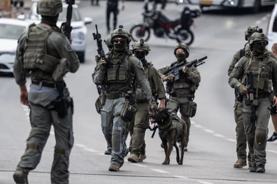 Israeli soldiers