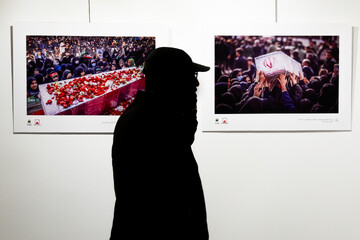 "On the Shoulders of Tears” photo exhibition celebrates Iranian martyrs