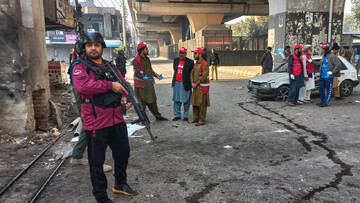Pakistan suicide attack