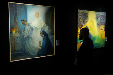 “Light Has Come” art exhibition unveils works on Zionist Regime’s destruction