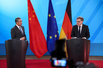 Chinese and German FMs