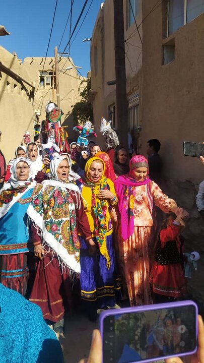 Women preserve ‘Tal-o Mahtal’ ritual for rain in Iran’s Qaleh Bala village