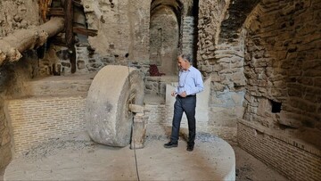 Iranian author calls for Safavid-era oil mill to be turned into Bahram Beyzaie museum