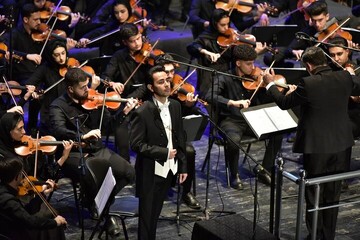 opera singer Reza Fekri