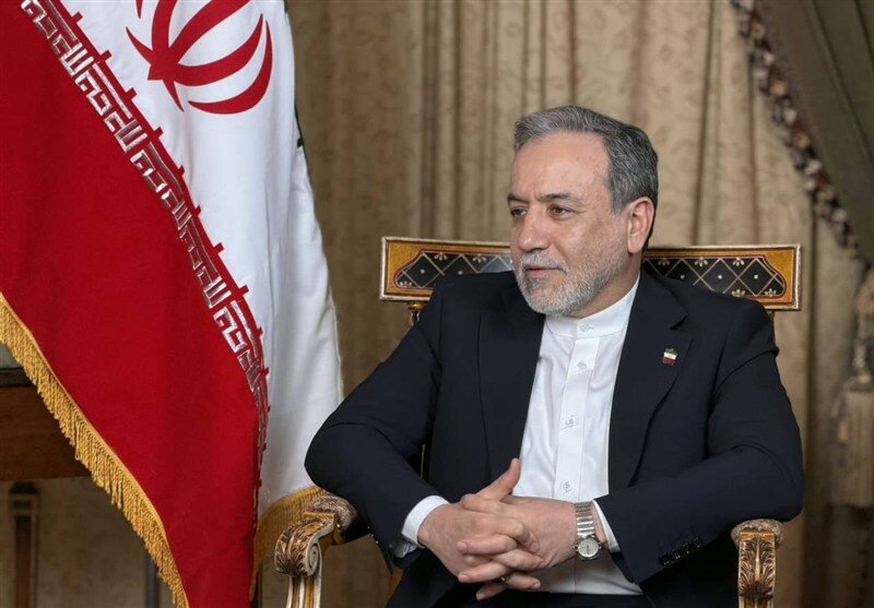 Iran’s FM holds Talks with his counterparts from Egypt, Pakistan, and Austria