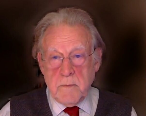 Trump cannot risk war with Iran, John Helmer says