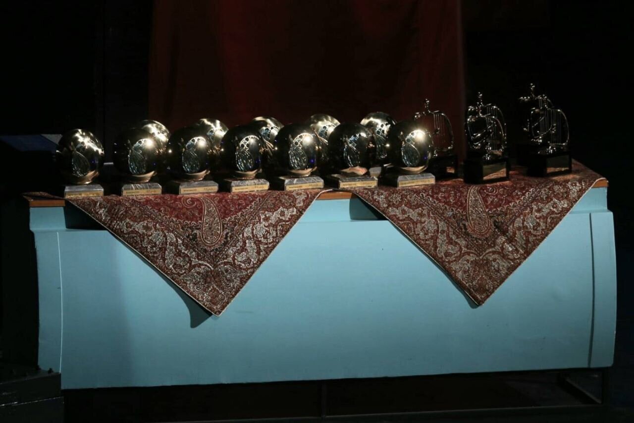 41st Fajr International Music Festival concludes with tribute to veterans, unveiling of AI singer