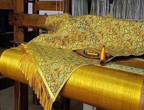 First national Irandokht festival highlights women in Zaribafi weaving in Isfahan