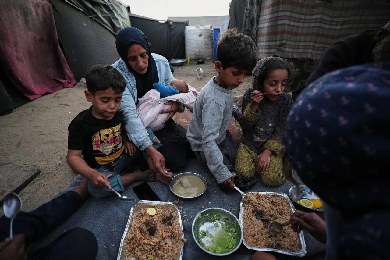 Economic catastrophe haunts Gaza during Ramadan
