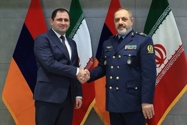 Defense minister says Iran opposes foreign intervention in the Caucasus region