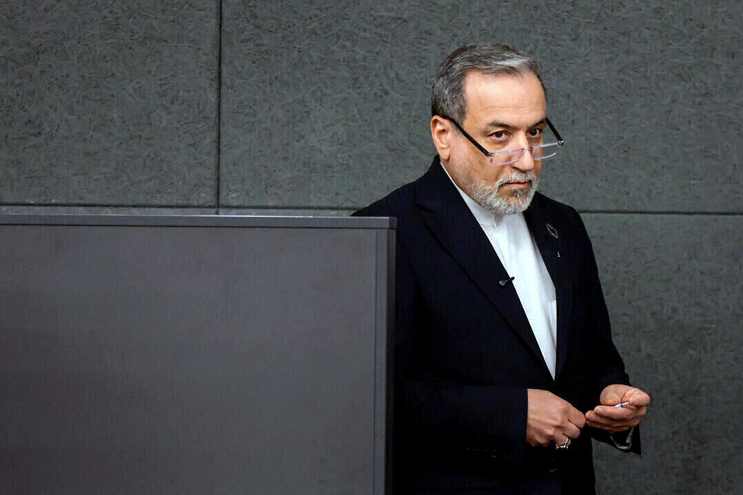 Iran, US hold nuclear talks in Geneva, Oman presents Tehran’s proposals to US