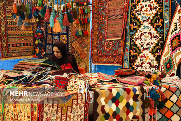 Support package unveiled to bolster handicrafts sector amid economic pressures