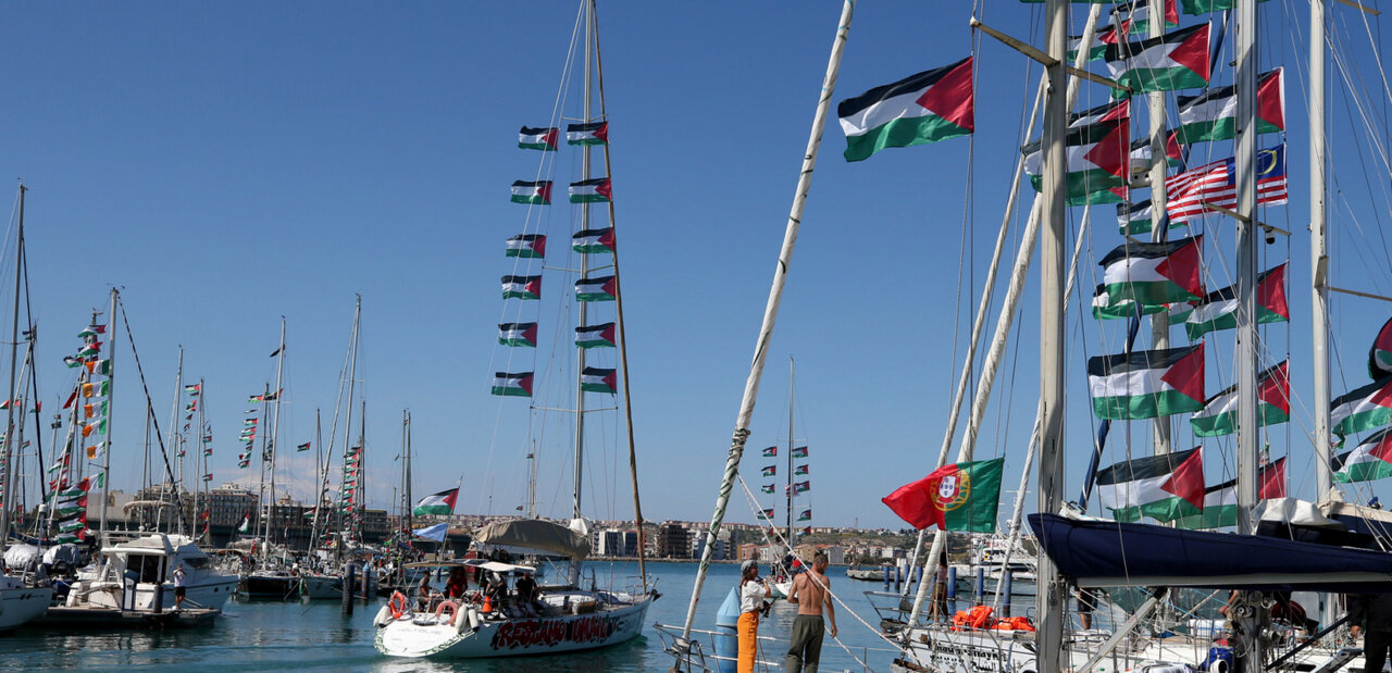 Israeli forces torture Sumud activists aboard vessel