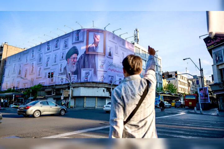 Tehran’s largest mural unveiled to honor Martyred Leader, national solidarity