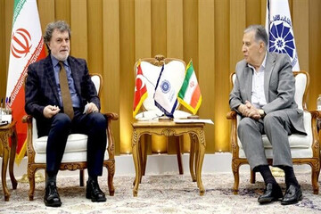 Iran-Turkey trade should reach $30b: ICCIMA head