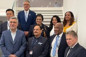 Health minister discusses boosting health ties with BRICS counterparts