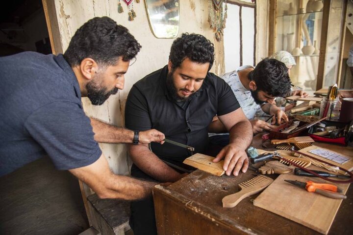 Shaneh Tarash revives traditional wooden comb craft to boost rural tourism