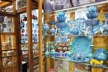 Minister calls for specialized handicrafts centers to boost urban economies