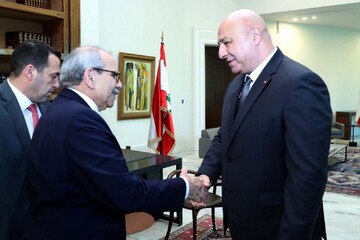 How did Lebanon’s government approve surrender document?