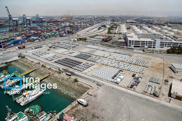 Iran, Kazakhstan sign $25m contract for establishing a logistics center at Shahid Rajaei Port