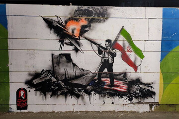 Tehran walls along funeral route transformed into vast gallery of resistance 