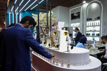 Tehran hosting intl. exhibit of detergent, cosmetic, cellulose products