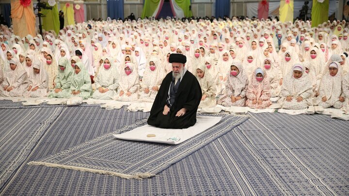 The story behind Zilou coverings in the martyred Leader’s office