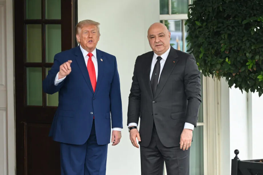 Trump says would speak to Hezbollah if Lebanese president wanted it