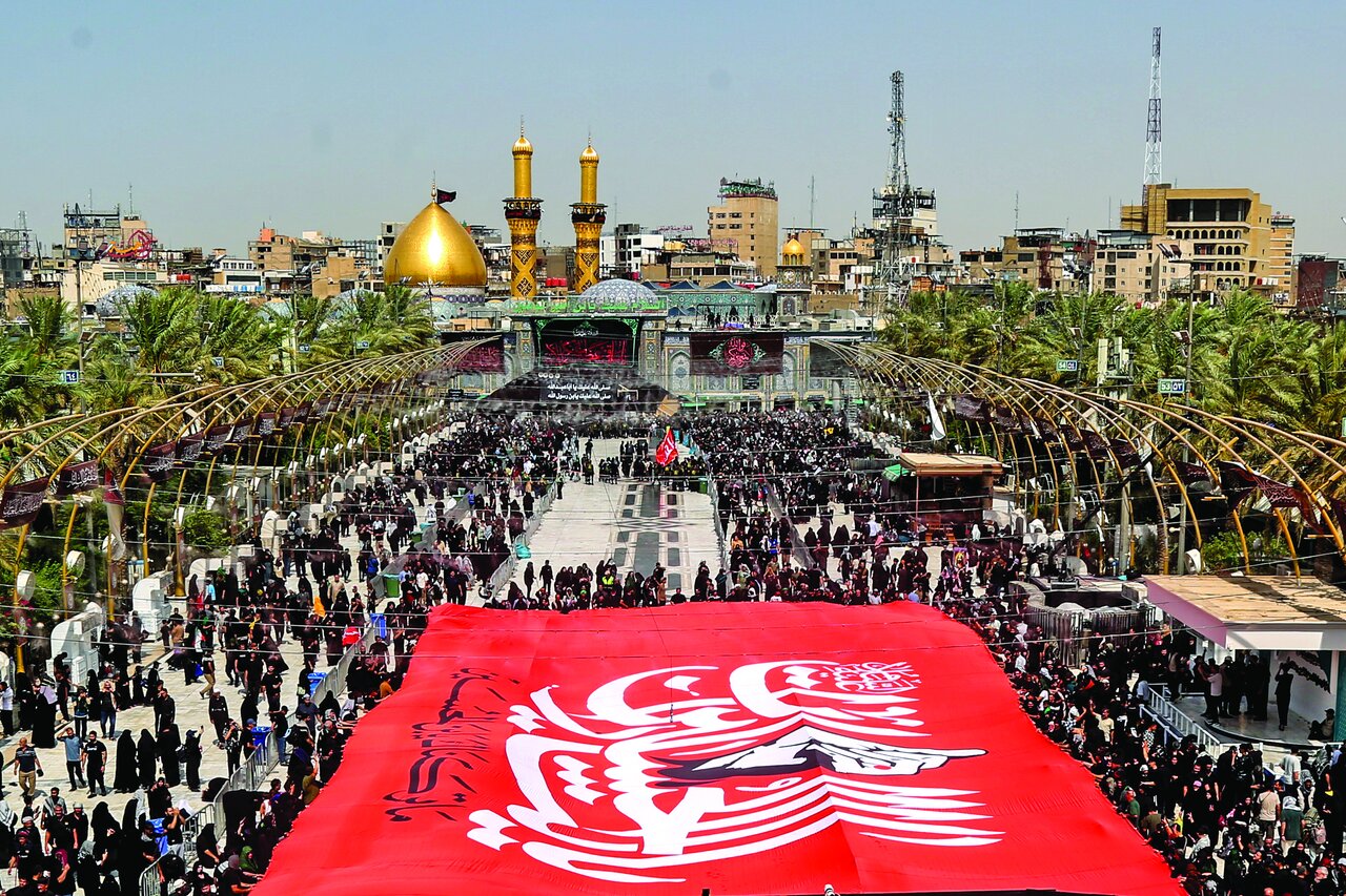 The Biggest Red Banner of Vengeance Rises in Karbala