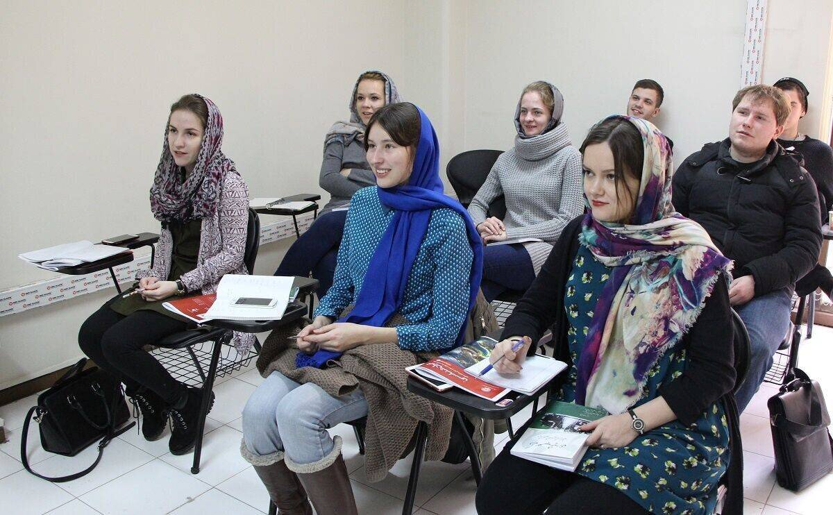 Iranian platform uses AI to support Persian language learning for foreign students